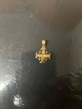 14 Kt Gold Cross Pendant Necklace Charm